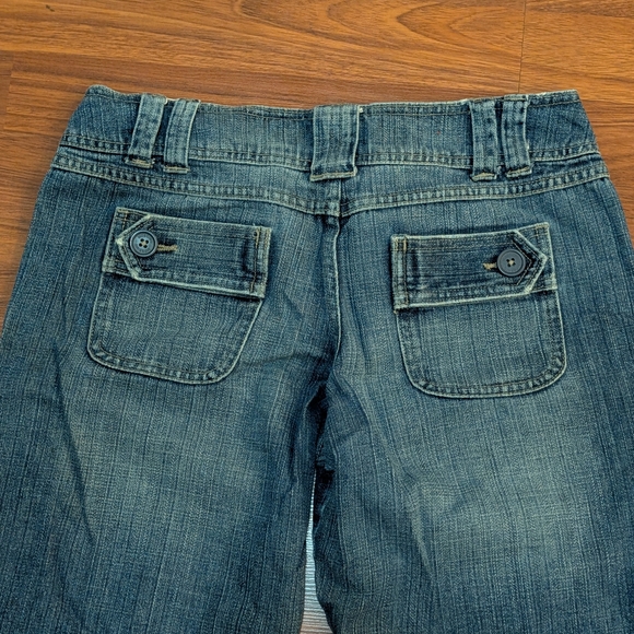 Mossimo Supply Co Denim Low Rise Crop Jeans 5 - Picture 8 of 11